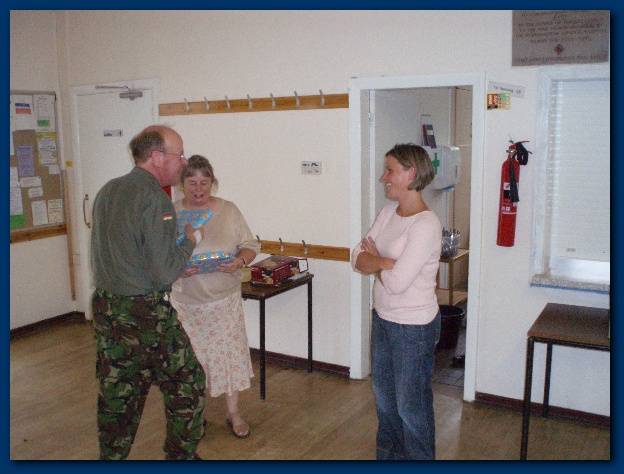 600x449 pixels (123K)